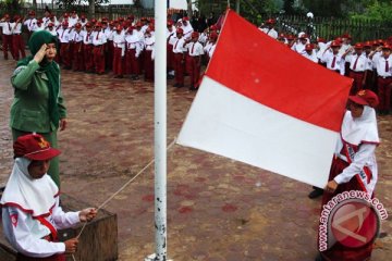 Sembilan siswa SD dipukul dan dijepit hidung