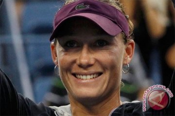 Stosur melaju ke putaran kedua Prancis Terbuka