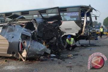 Mahasiswi UI kritis akibat kecelakaan di Tol Cipali