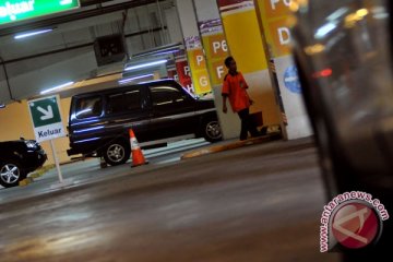 Parkir di Jakarta bakal naik 400 persen