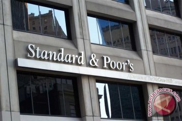 S&P naikkan prospek peringkat utang Spanyol