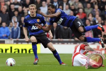 Kiper Stoke ciptakan gol setelah 13 detik pertandingan