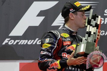 Vettel juara Grand Prix Singapura 