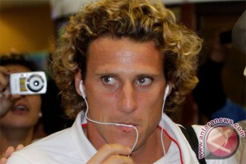 Forlan batal hadapi Genoa karena cedera 