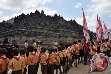 Anak-anak diajak menjaga Borobudur pada Hari Pusaka