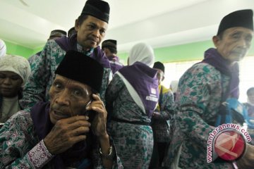 Calon haji Indonesia mengalir ke Mekah