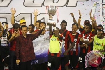 Hasil dan klasemen sementara ISL 2011-2012