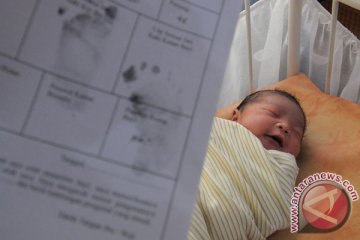 Sejumlah bayi lahir di tanggal unik 11/11/2011