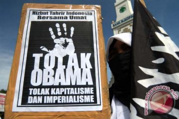 Massa HTI tolak kedatangan Obama 