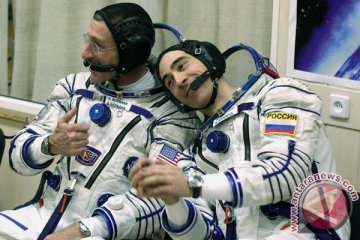 Rusia akan luncurkan tiga astronout 