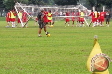 Riskan jika tanpa rotasi pemain lawan Malaysia