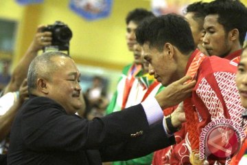 Presiden takraw dunia beri penghargaan Alex Noerdin