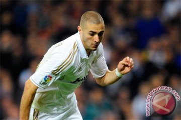 Benzema terpilih jadi pemain terbaik Prancis 