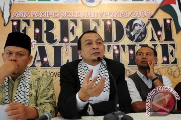 Umat muslim Indonesia tegaskan dukungan kemerdekaan palestina.