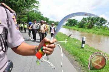 Banyak warga Mesuji pegang senjata tajam 