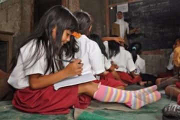 SEKOLAH MINIM FASILITAS