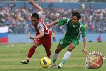 Arema tundukkan PSMS Medan 2-1