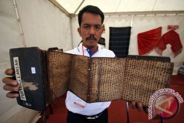 Pesta Danau Toba 2012 diselenggarakan Juni 