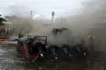 Kapal Pemkab Lingga Terbakar