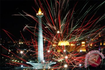 Jokowi zikir di Monas, Ahok lepas karnaval