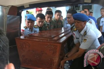 Jenazah pilot TNI-AU disemayamkan di hanggar Lanuma Adisutjipto