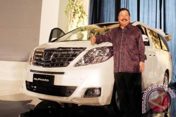 Toyota New Alphard awali tahun baru 2012