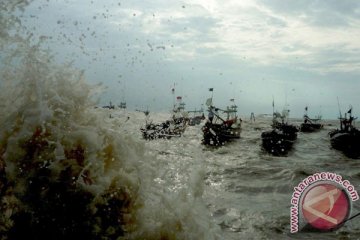 Harga ikan naik dampak cuaca buruk