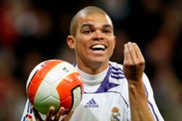 Pepe perpanjang kontrak dengan Real Madrid