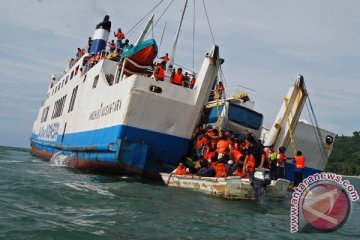 KMP Andika nyaris tenggelam di Padangbai-Lembar