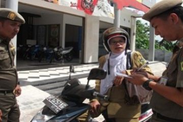 Razia Pegawai Indisipliner
