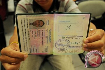Perpanjangan paspor tuntas dalam sehari