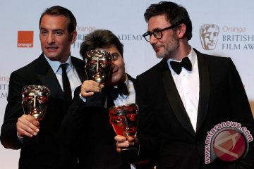 Michel Hazanavicius ingin kerja bareng Tom Cruise