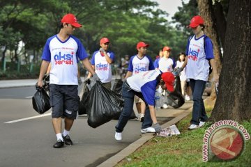 Bandung gulirkan gerakan pungut sampah