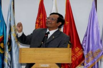 ORASI ILMIAH MAHFUD