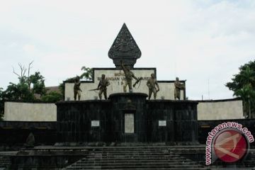 MONUMEN SERANGAN UMUM 1 MARET