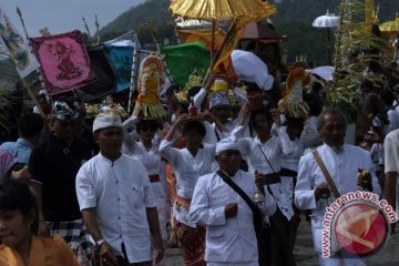 MELASTI PARANGKUSUMO