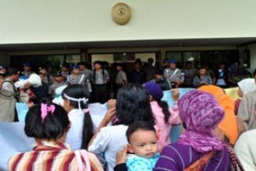 Mantan Buruh Tuntut Eksekusi