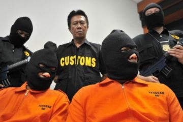 PITA CUKAI PALSU
