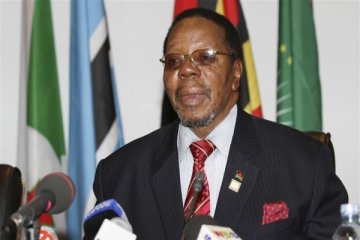 Presiden Malawi nikahi kekasih lamanya