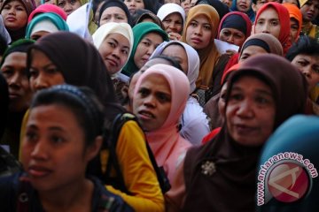 Perempuan lebih kuat dari laki-laki