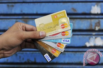 BI-OJK diminta koordinasi pemberian data kartu kredit