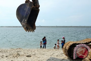 Reklamasi pantai di Pulau Jawa sebaiknya dihentikan