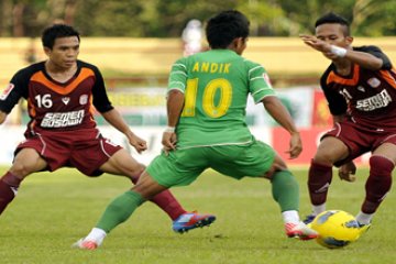 PERSEBAYA KALAH