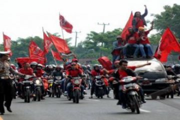 HARI BURUH MAKASSAR