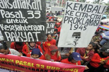HARI BURUH