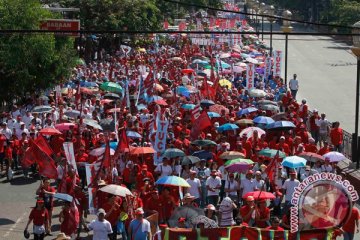 Buruh Filipina turun ke jalan, tolak kontrak kerja jangka pendek