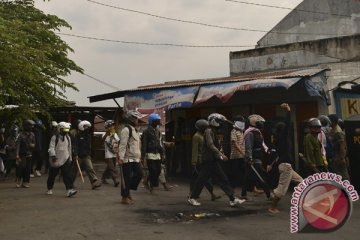 Polres Pamekasan menangguhkan penahanan tersangka bentrok massal