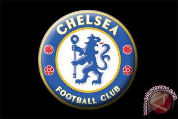 Chelsea naik peringkat tiga