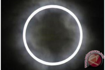 Gerhana matahari cincin 9-10 Mei
