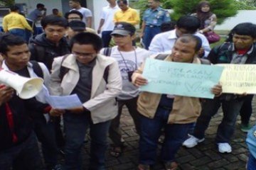 AJAK Protes Kekerasan Terhadap Jurnalis/Larno